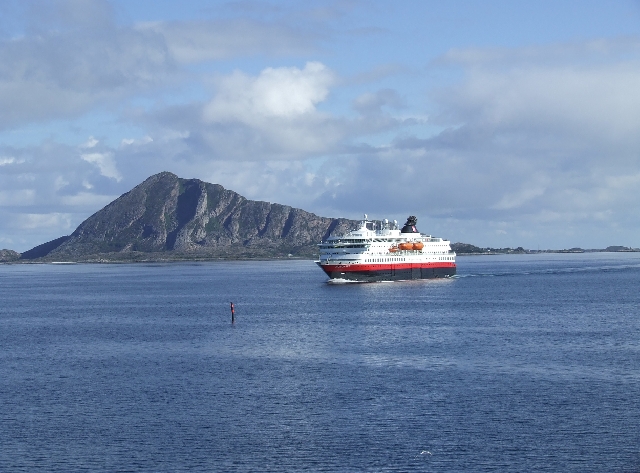 SisterShip Nordkapp.JPG